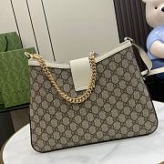 Gucci Padlock GG Medium Shoulder Bag White 32.5x24x5.5cm - 2