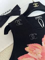 Chanel Cashmere Vest In Black - 4