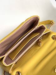 Bvlgari Serpenti Bag Calfskin Yellow 22.5x15x7cm - 2