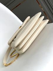 Bvlgari Serpenti Bag Calfskin White 22.5x15x7cm - 5