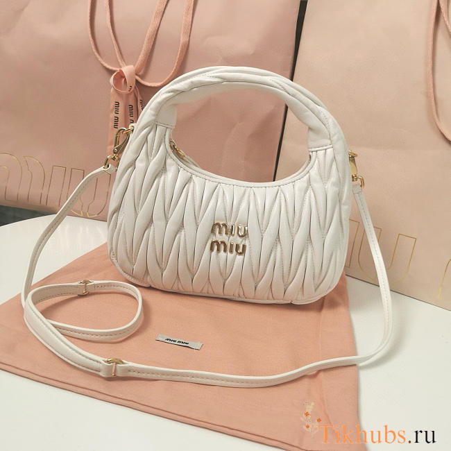 Miu Miu Wander White Bag 20x17x6cm - 1