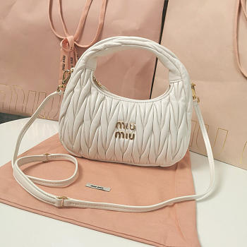 Miu Miu Wander White Bag 20x17x6cm