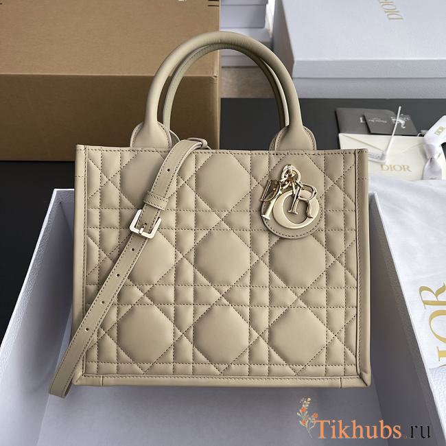 Dior Small Book Tote Beige Macrocannage 26.5 x 21 x 14 cm - 1