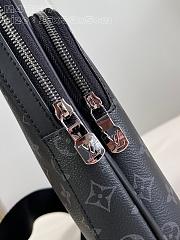 Louis Vuitton LV Avenue Slingbag PM Monogram 33x16x5.7cm - 2