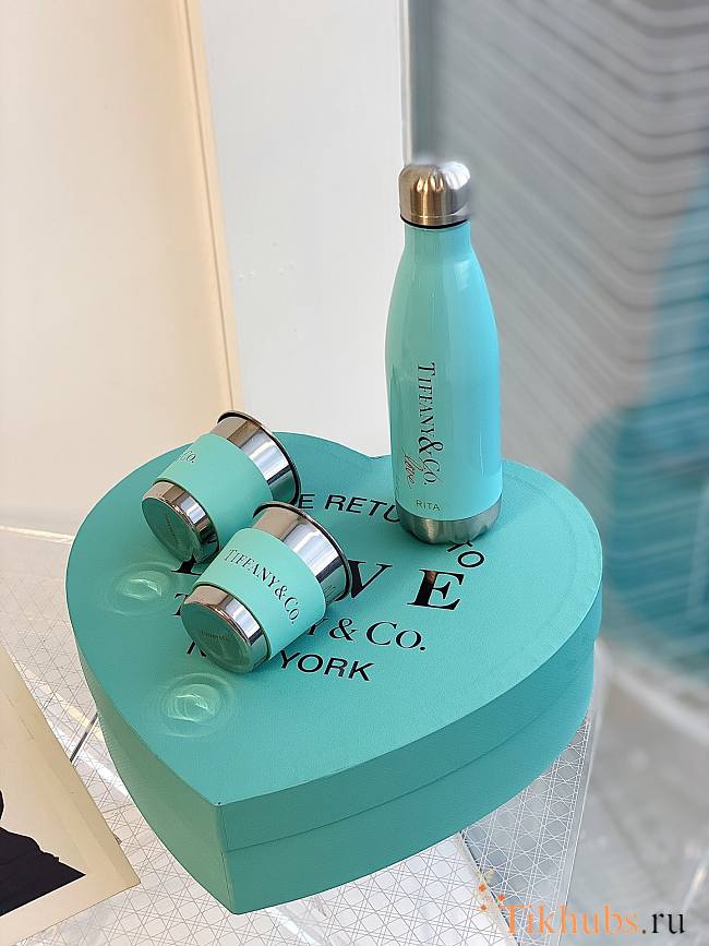 Tiffany & Co Water Bottle Gift Set  - 1