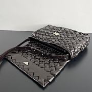 Bottega Veneta Rumple Messenger Bag Brown 30x23x7.5cm - 5