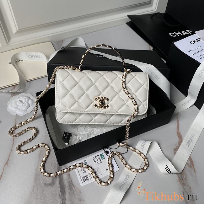 Chanel Top Handle Flap Bag White 18.5x11x6cm - 1