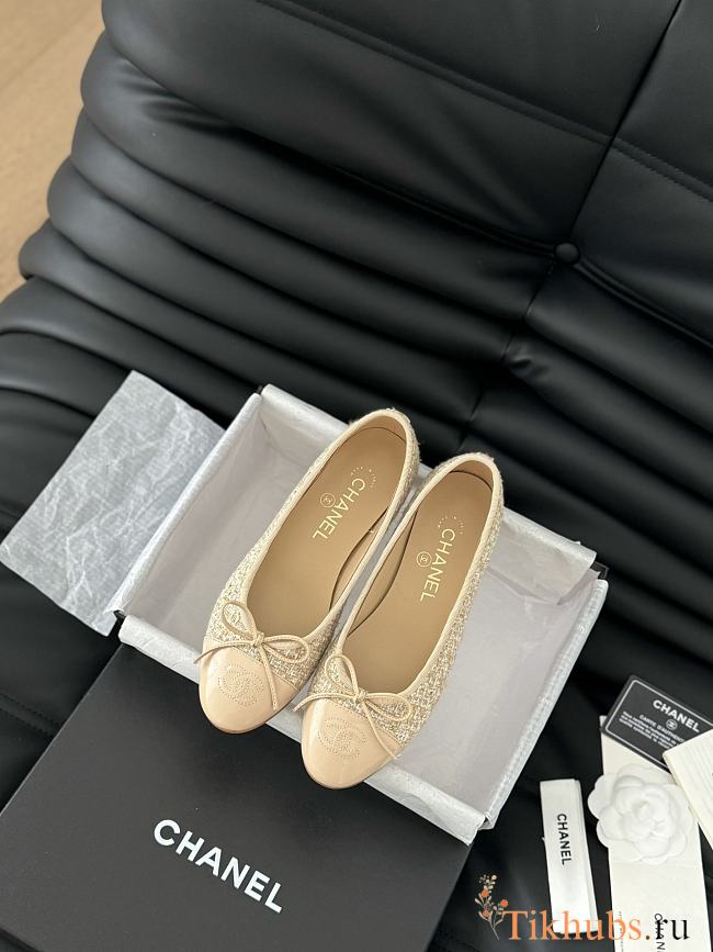 Chanel Ballerina Tweed Flat Beige - 1