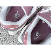 New Balance 9060 Rose Pink - 4