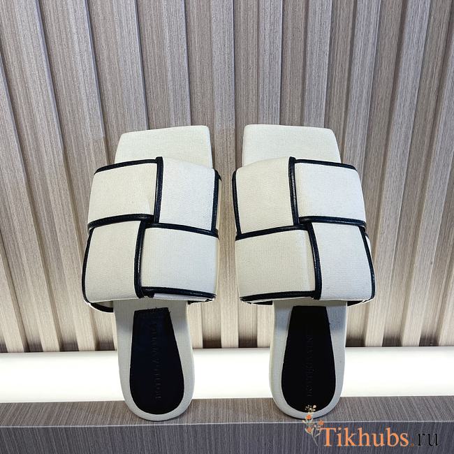 Bottega Veneta White Black Slides - 1