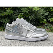 Air Jordan 1 Low SE Shoes Silver - 5