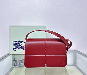 Burberry Snip Bag Red 23x7x16cm