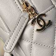 Chanel Backpack Mini Grey Lambskin Gold 18x13x9cm - 3