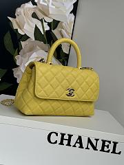 Chanel Coco Handle Bag Yellow Caviar Gold 24cm - 2