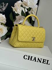 Chanel Coco Handle Bag Yellow Caviar Gold 29cm - 4