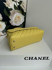 Chanel Coco Handle Bag Yellow Caviar Gold 29cm - 3