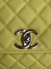 Chanel Coco Handle Bag Yellow Caviar Gold 29cm - 2