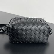 Bottega Veneta Small Avenue Loop Black Crossbody Bag 19x12x9cm - 5