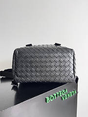 Bottega Veneta Black Intrecciato Flap Backpack 38x26x15cm - 4