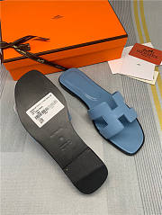 Hermes Oran Blue Slides 02 - 3