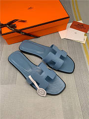 Hermes Oran Blue Slides 02 - 2