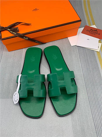 Hermes Oran Green Slides
