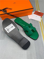 Hermes Oran Green Slides - 5