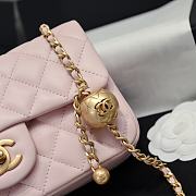 Chanel Flap Bag Light Pink Lambskin Bell 20x13x7cm - 6