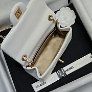 Chanel Mini Flap Bag White Bell 18x13x7cm - 2