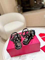 Valentino Garavani Rockstud Open Toe Black Sandals - 2