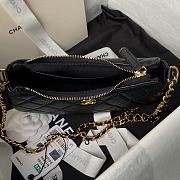 Chanel 24P Hobo Bag Black 20x13x4.5cm - 3