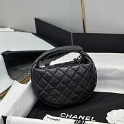 Chanel Black Pouch Bag 18x17x8cm - 2