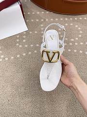 Valentino Vlogo Signature Flat Thong Sandal White - 4