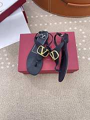 Valentino Vlogo Signature Flat Thong Sandal Black - 3