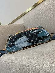 Louis Vuitton LV Backpack Christopher MM Navy Blue 38 x 44 x 12.5 cm  - 4