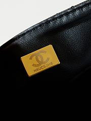 Chanel Top Handle Black Caviar Gold 23x16x5cm - 4