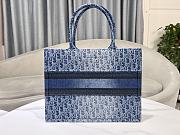 Dior Medium Book Tote Blue Denim Oblique Jacquard 36 x 27.5 x 16.5 cm - 2