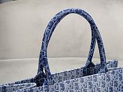 Dior Medium Book Tote Blue Denim Oblique Jacquard 36 x 27.5 x 16.5 cm - 5