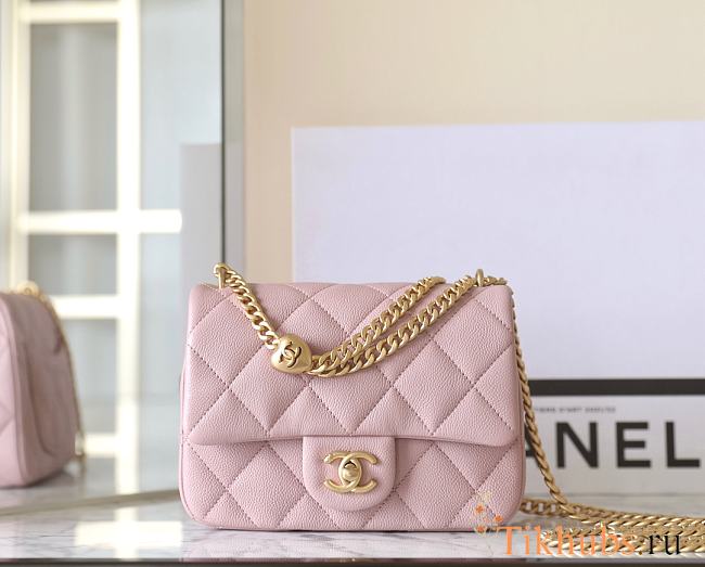 Chanel Flap Bag Heart Pink Caviar Gold 20cm - 1