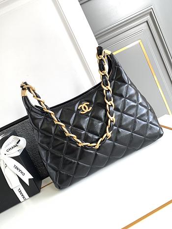 Chanel Large Hobo Bag Black Lambskin Gold 29x32x10cm