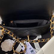 Chanel Flap Bag Black Lambskin Gold 19x12x5cm - 3