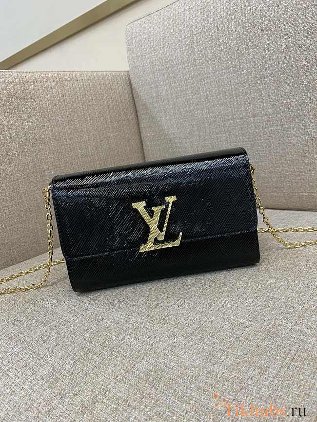 Louis Vuitton LV Pochette Louise Black 22 x 14 x 5 cm - 1