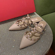 Valentino Rockstud Mules Beige Patent - 5