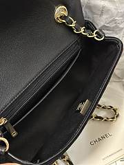 Chanel Velvet Pearl Mini Flap Bag Black 17x10x4.5cm - 4