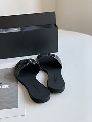 DG Black Slides - 3