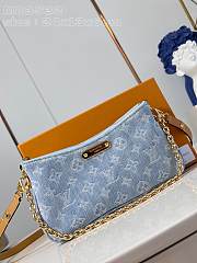 Louis Vuitton LV Liv Pochette Denim Blue 24.5 x 13.5 x 6.5 cm - 1