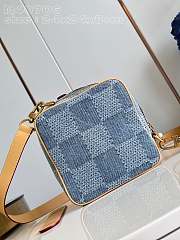 Louis Vuitton LV Chess Messenger Blue 24 x 24 x 8 cm - 4