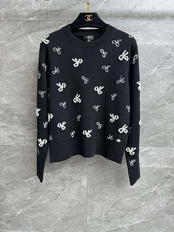 Chanel Black Sweater 02