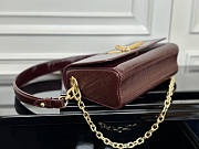 Louis Vuitton LV Twist West Bag Wine 23.5 x 12 x 7 cm - 4