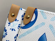 Louis Vuitton LV OnTheGo MM Lagoon Blue 35 x 27 x 14 cm - 5